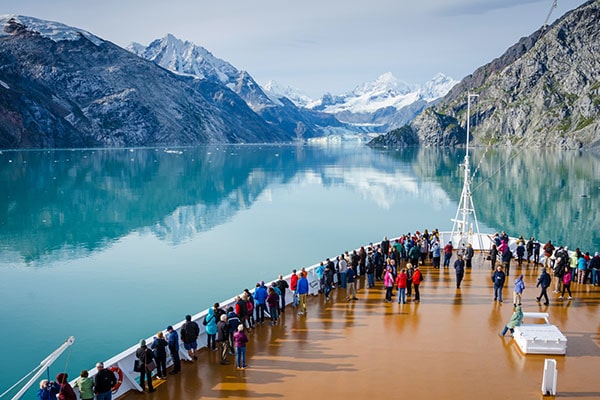 Alaska Travel Deals for Canadians